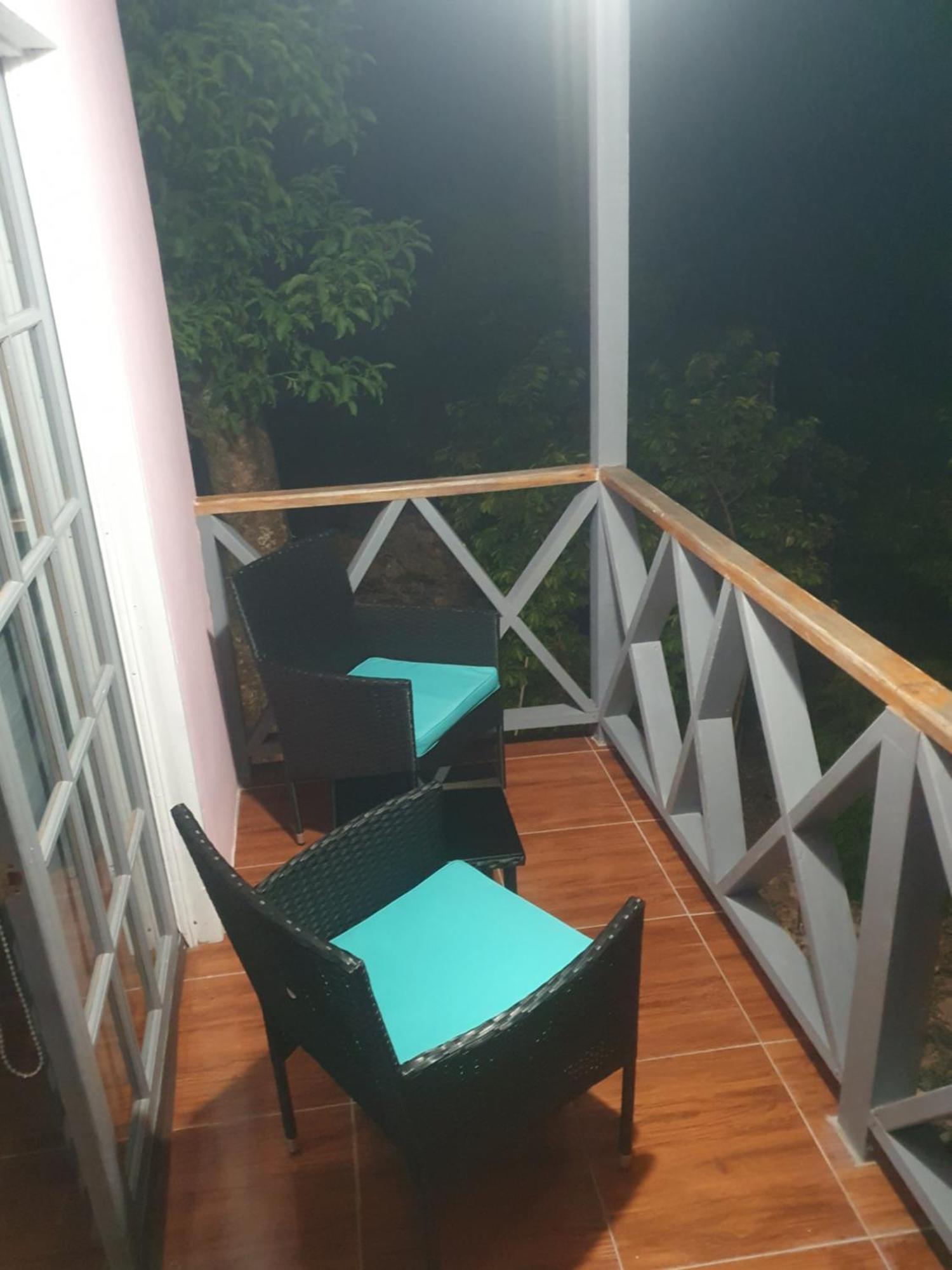 Alex'S Place - Tim Pappies Port Antonio Exterior foto