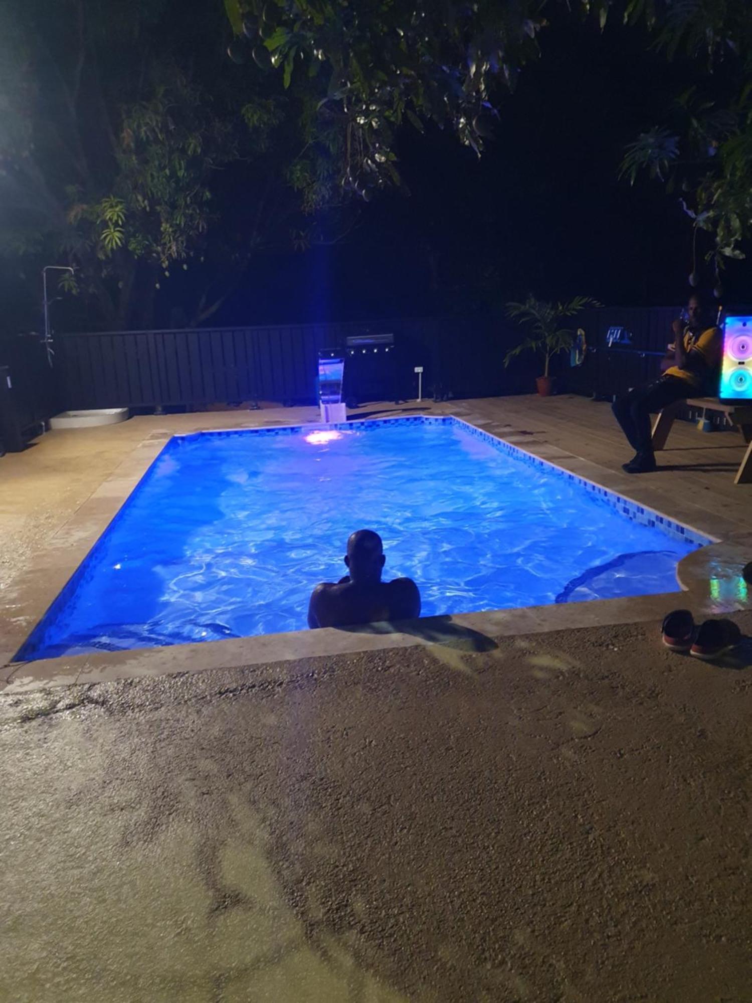 Alex'S Place - Tim Pappies Port Antonio Exterior foto
